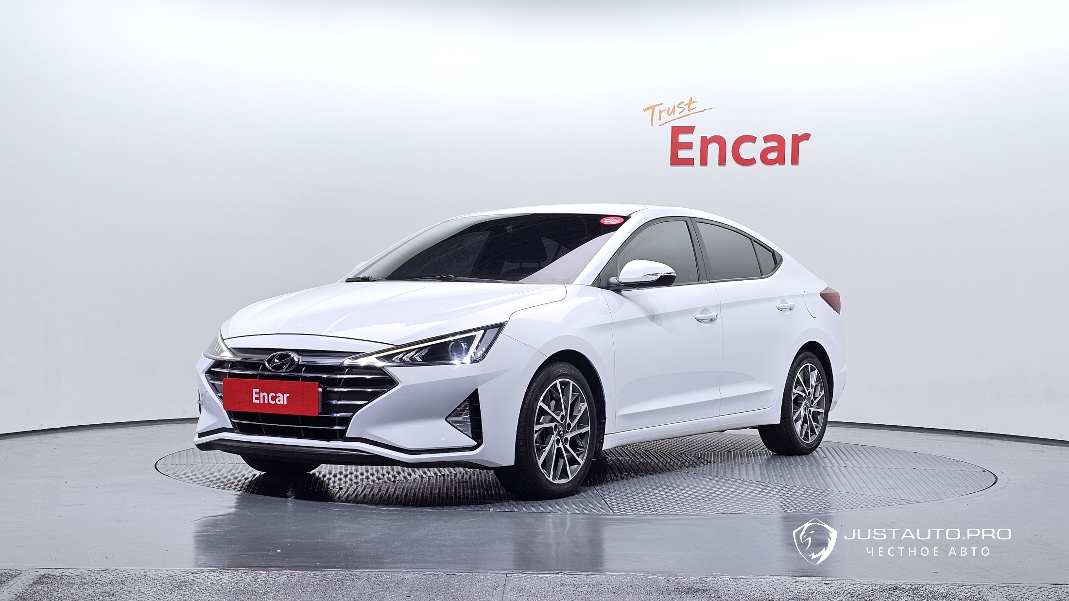 Автомобиль Hyundai AVANTE