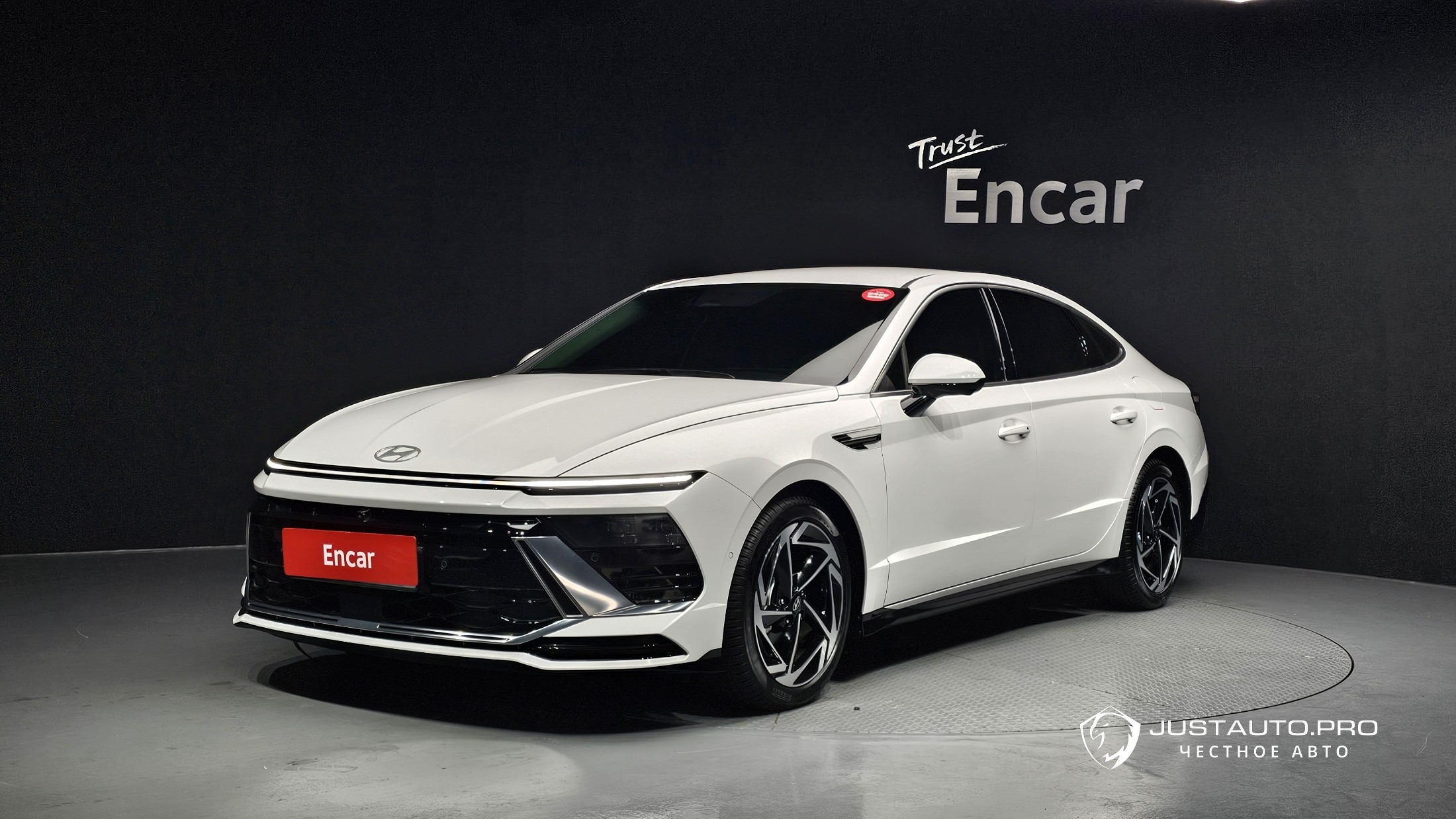 Автомобиль Hyundai Sonata