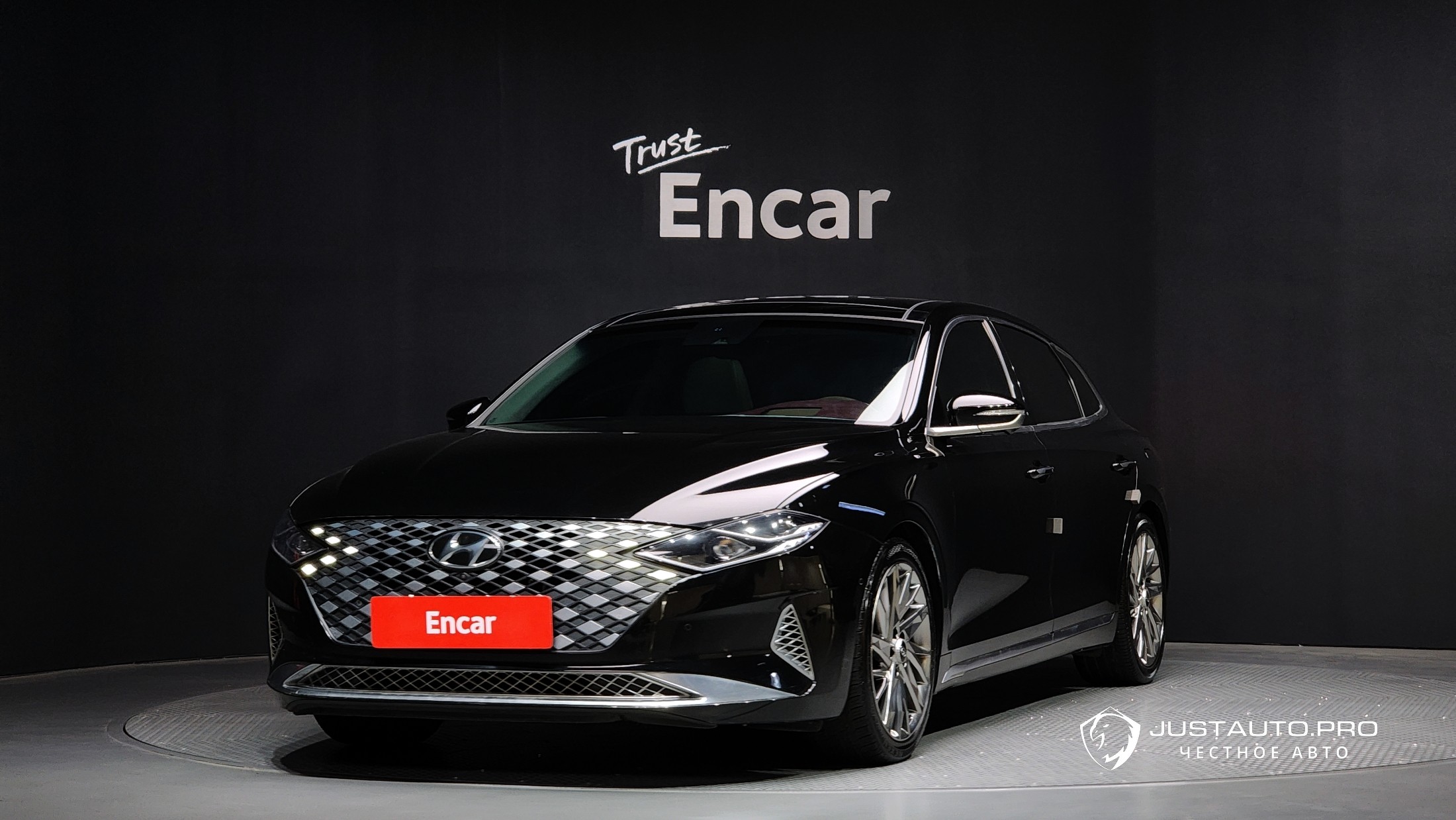 Автомобиль Hyundai Grandeur