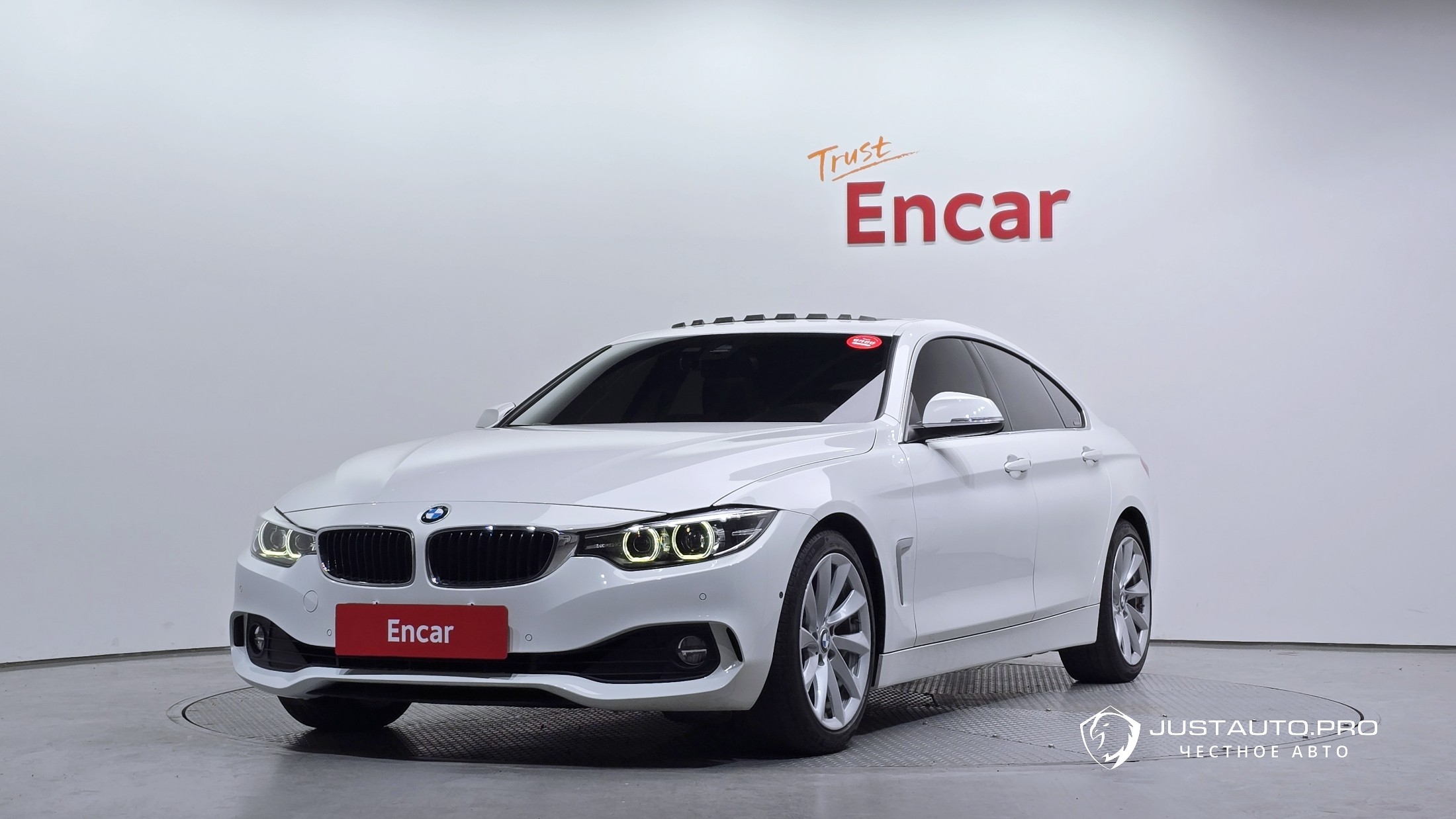 Автомобиль BMW 4-Series