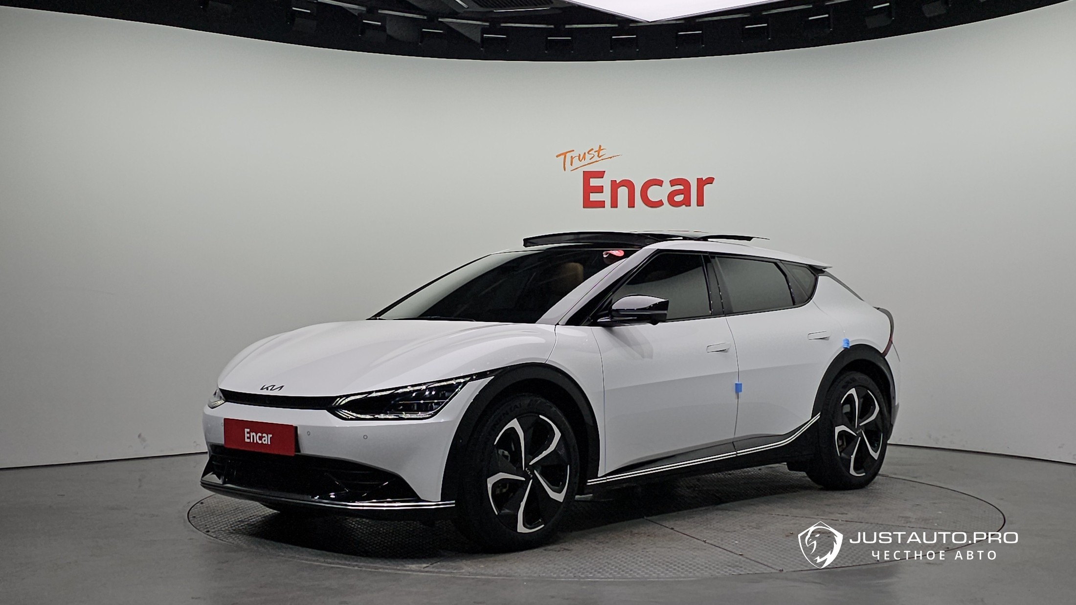 Автомобиль Kia EV6