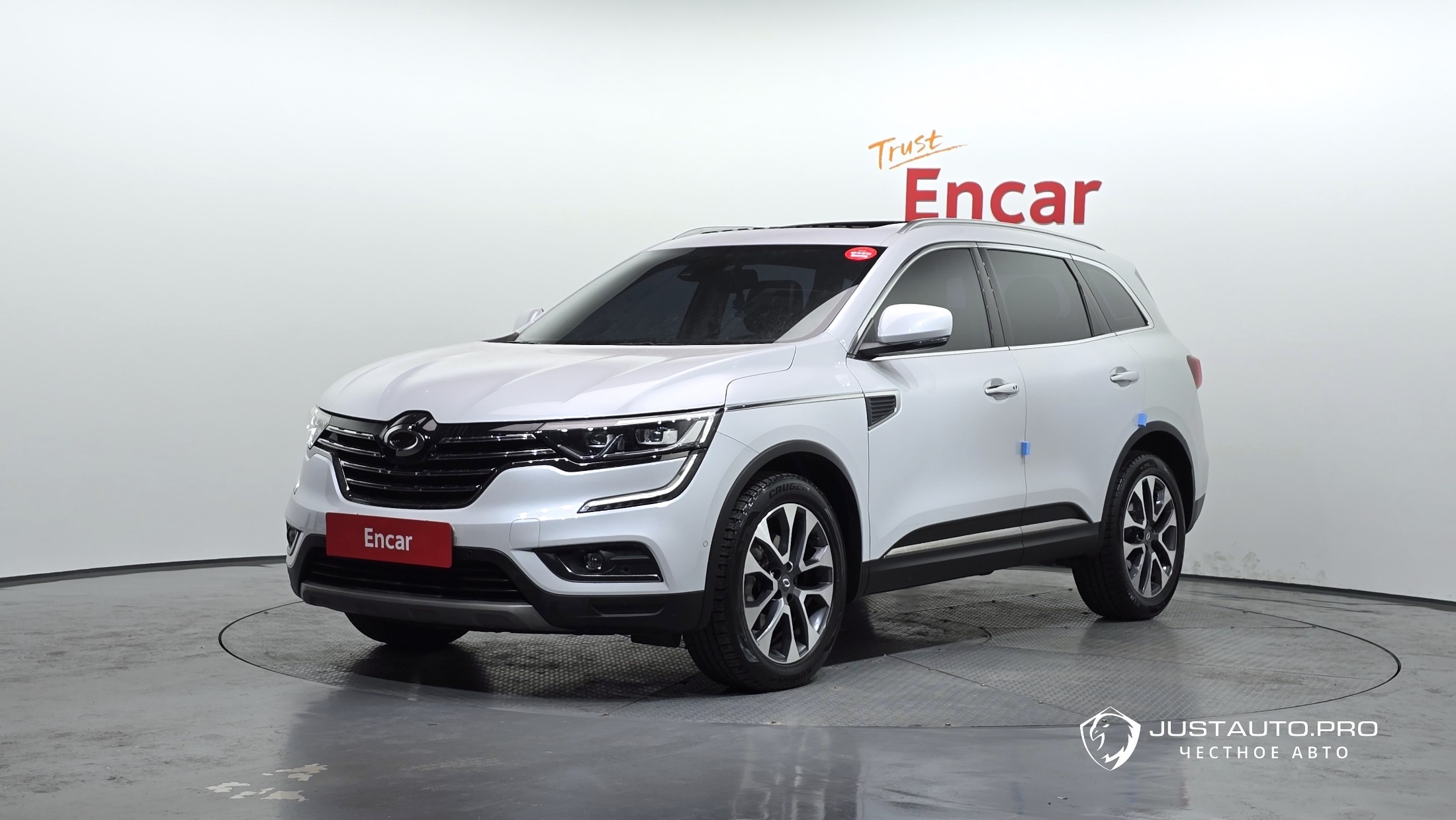 Автомобиль Renault-KoreaSamsung QM6