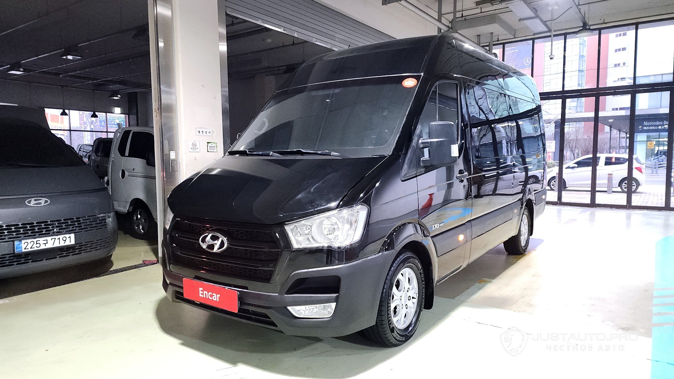 Автомобиль Hyundai Solati