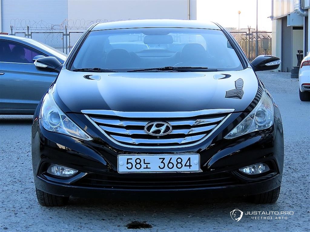 Автомобиль Hyundai Sonata