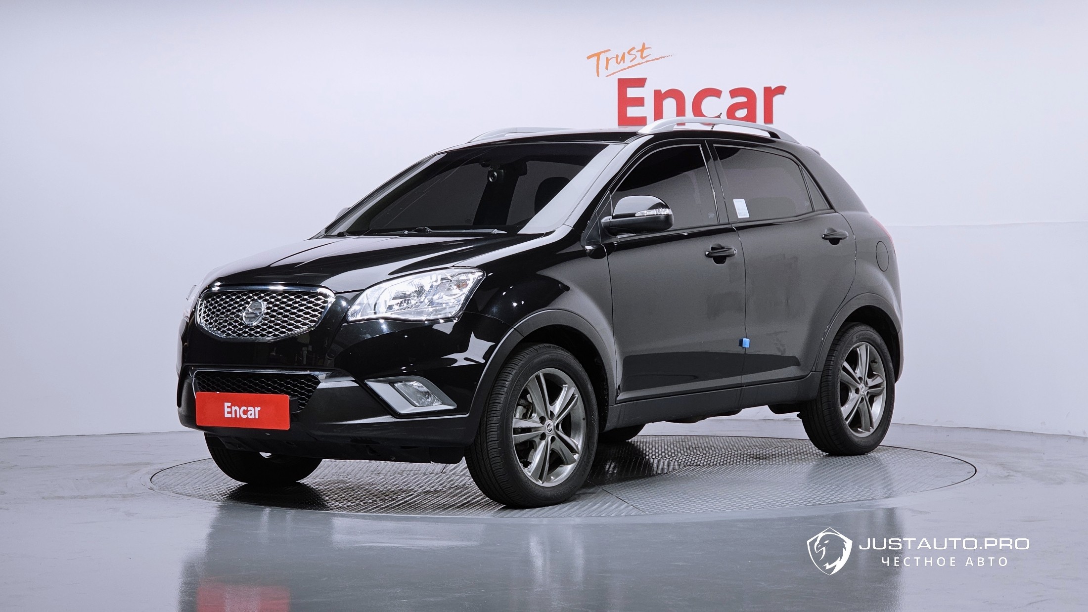 Автомобиль KG_Mobility_Ssangyong KORANDO