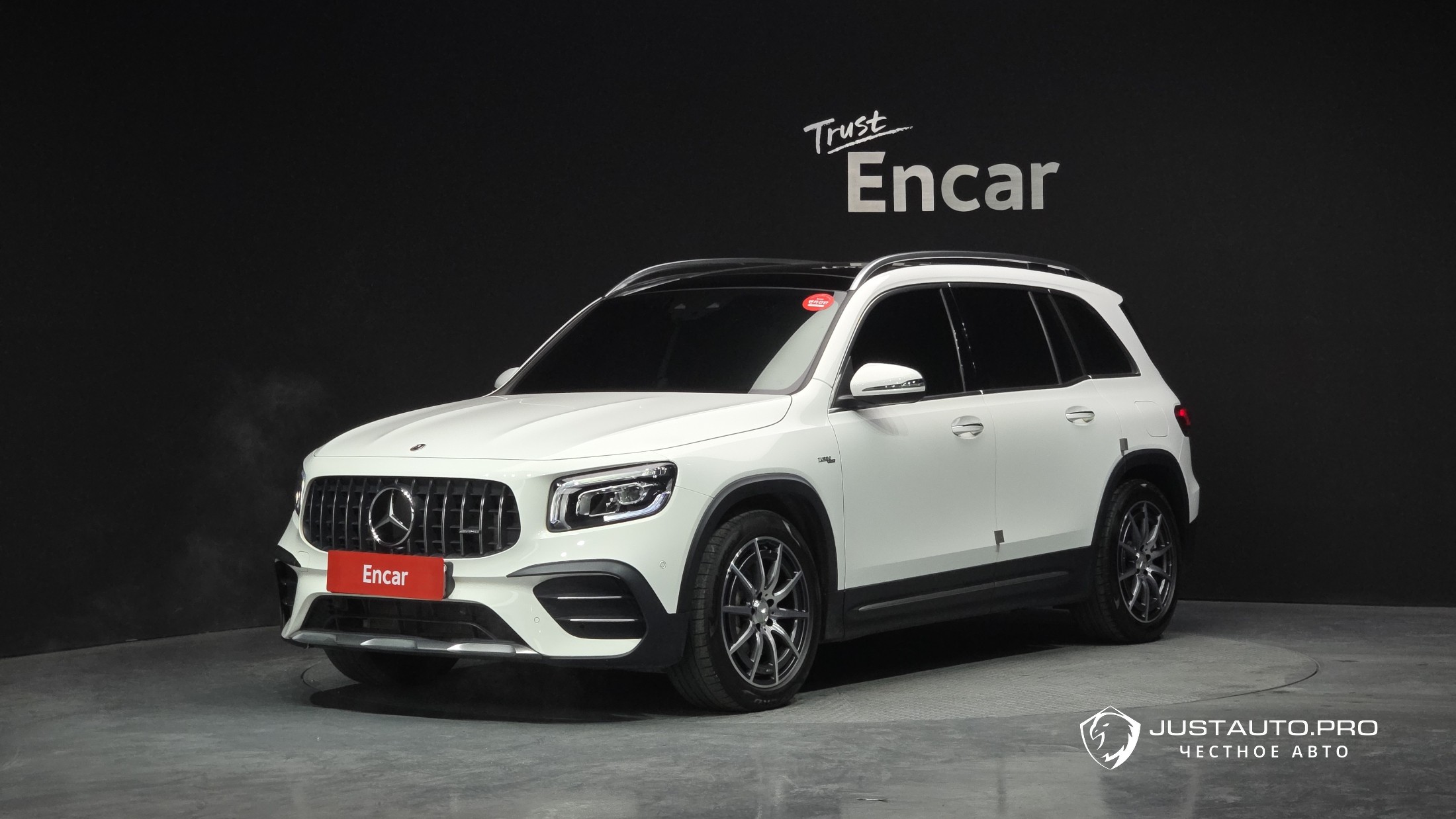 Автомобиль Mercedes-Benz GLB-Class