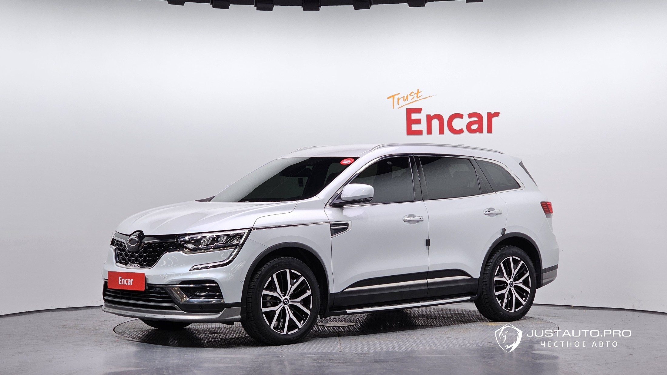 Автомобиль Renault-KoreaSamsung QM6