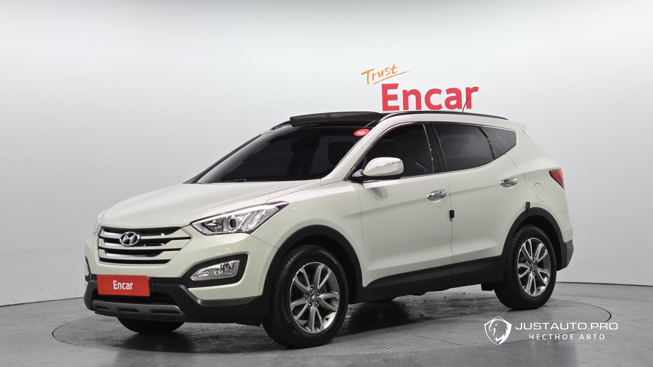 Автомобиль Hyundai Santafe