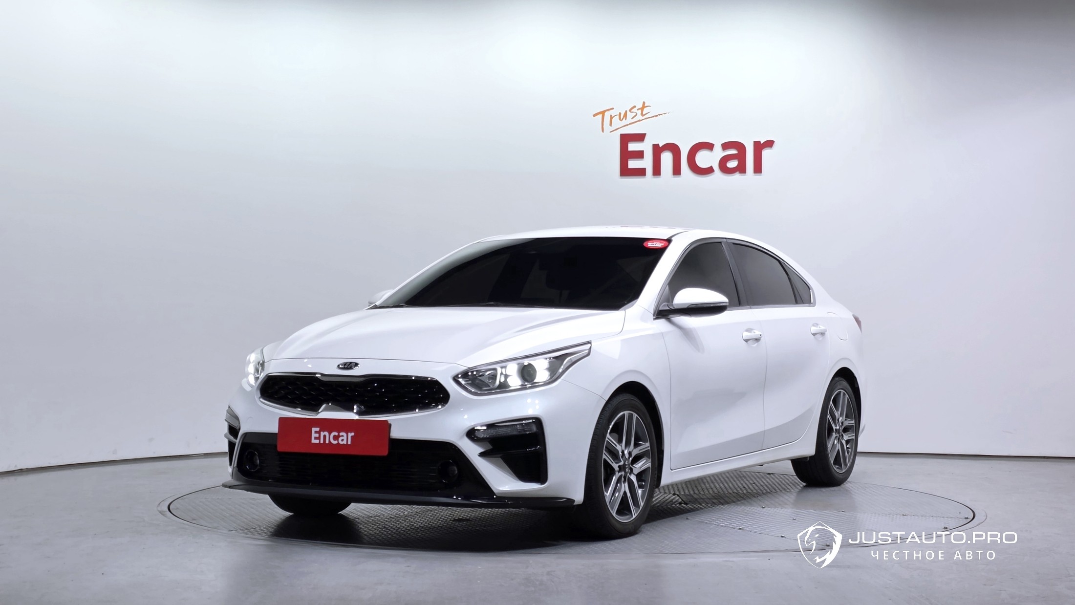 Автомобиль Kia K3