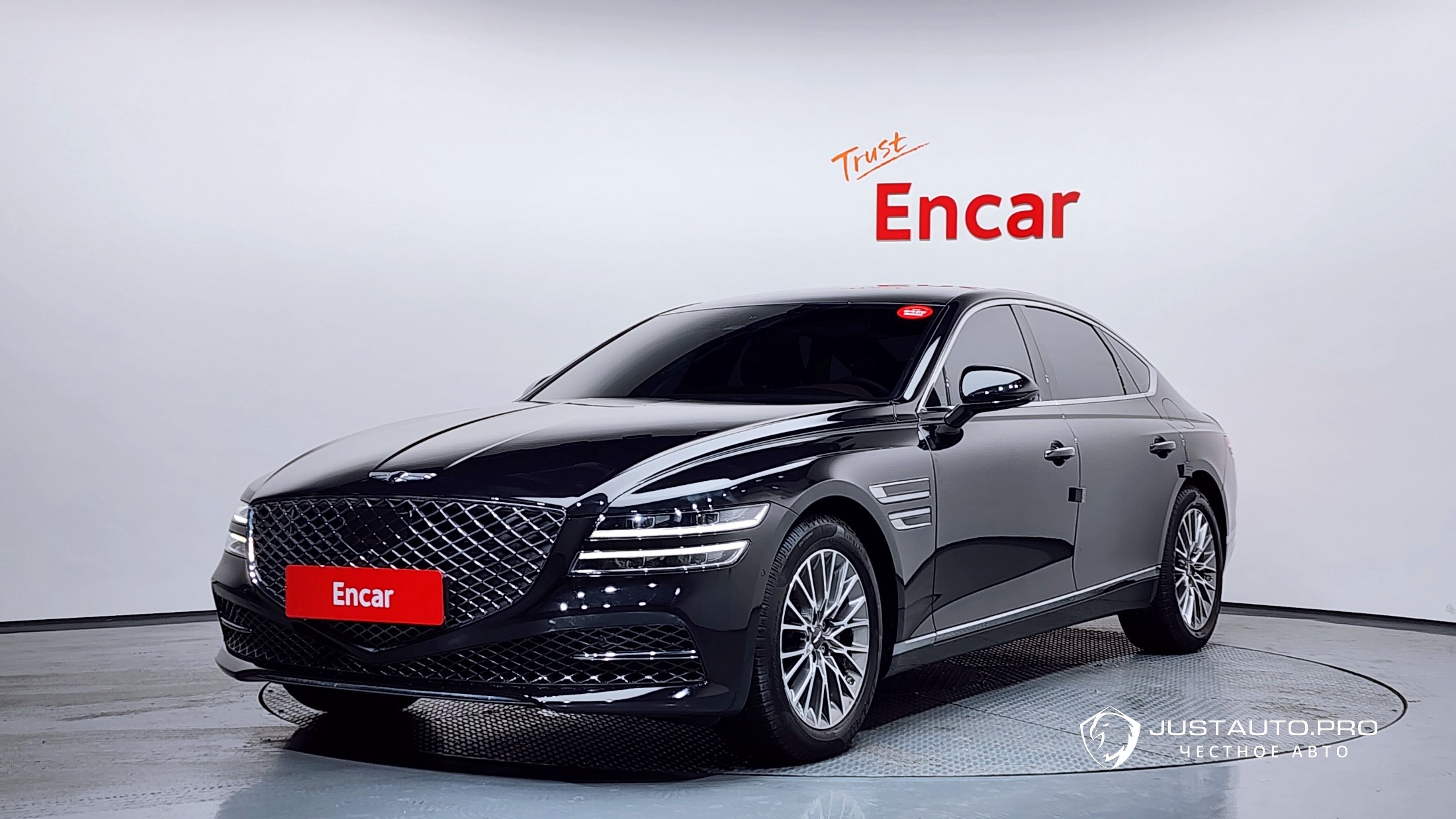 Автомобиль Genesis G80