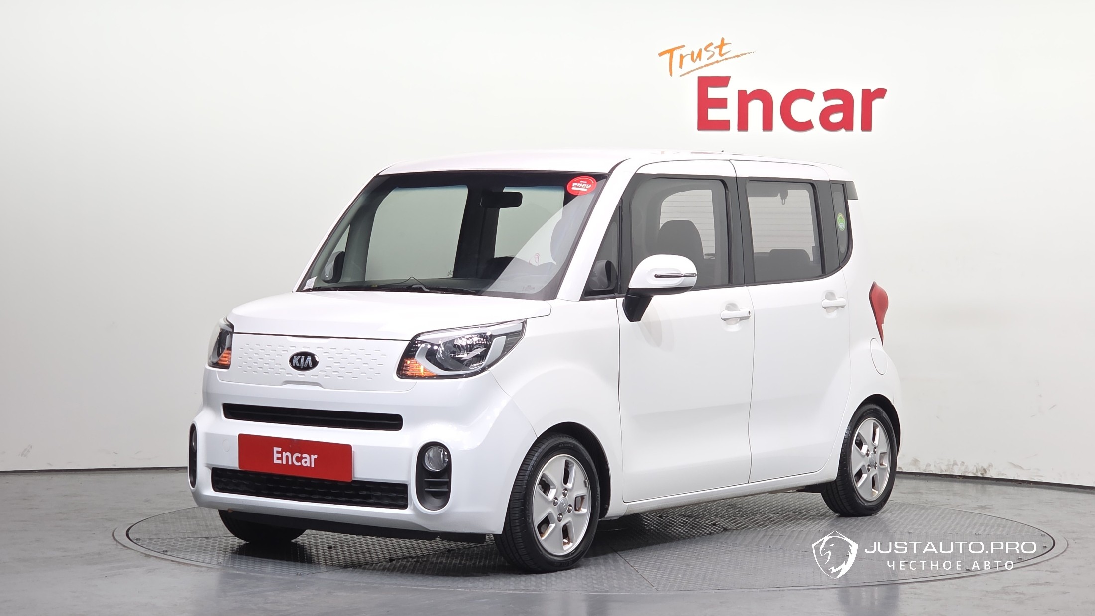Автомобиль Kia RAY