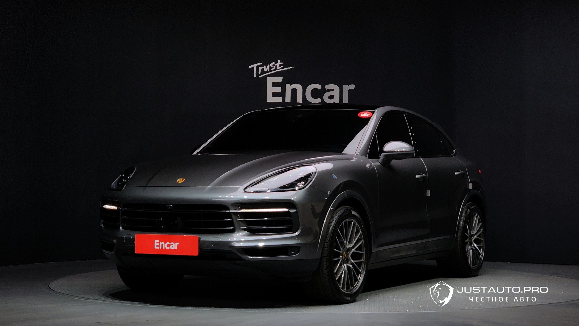 Автомобиль Porsche Cayenne