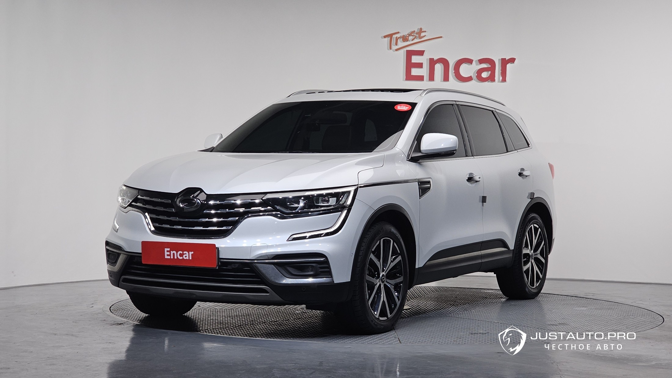 Автомобиль Renault-KoreaSamsung QM6