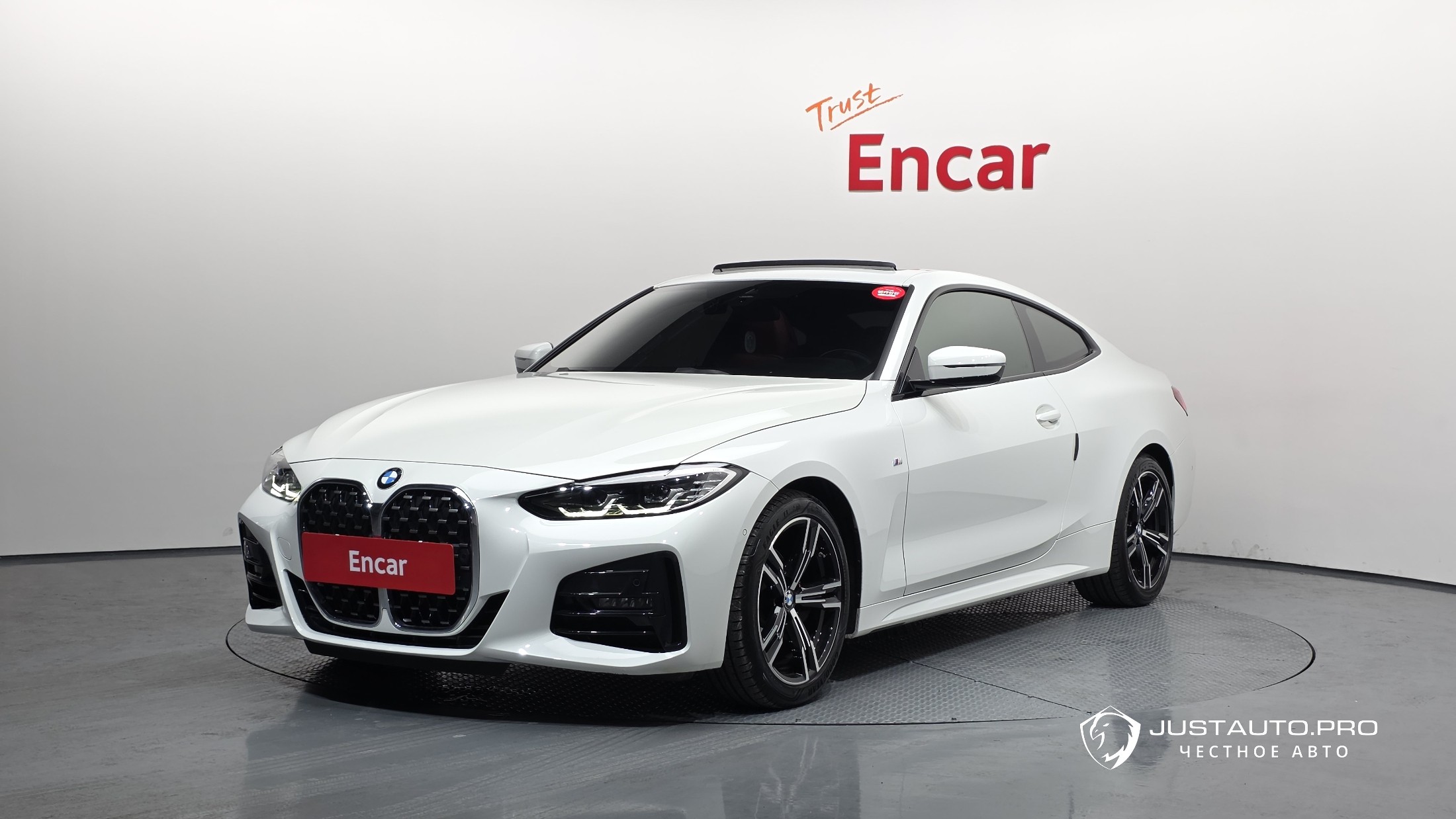 Автомобиль BMW 4-Series