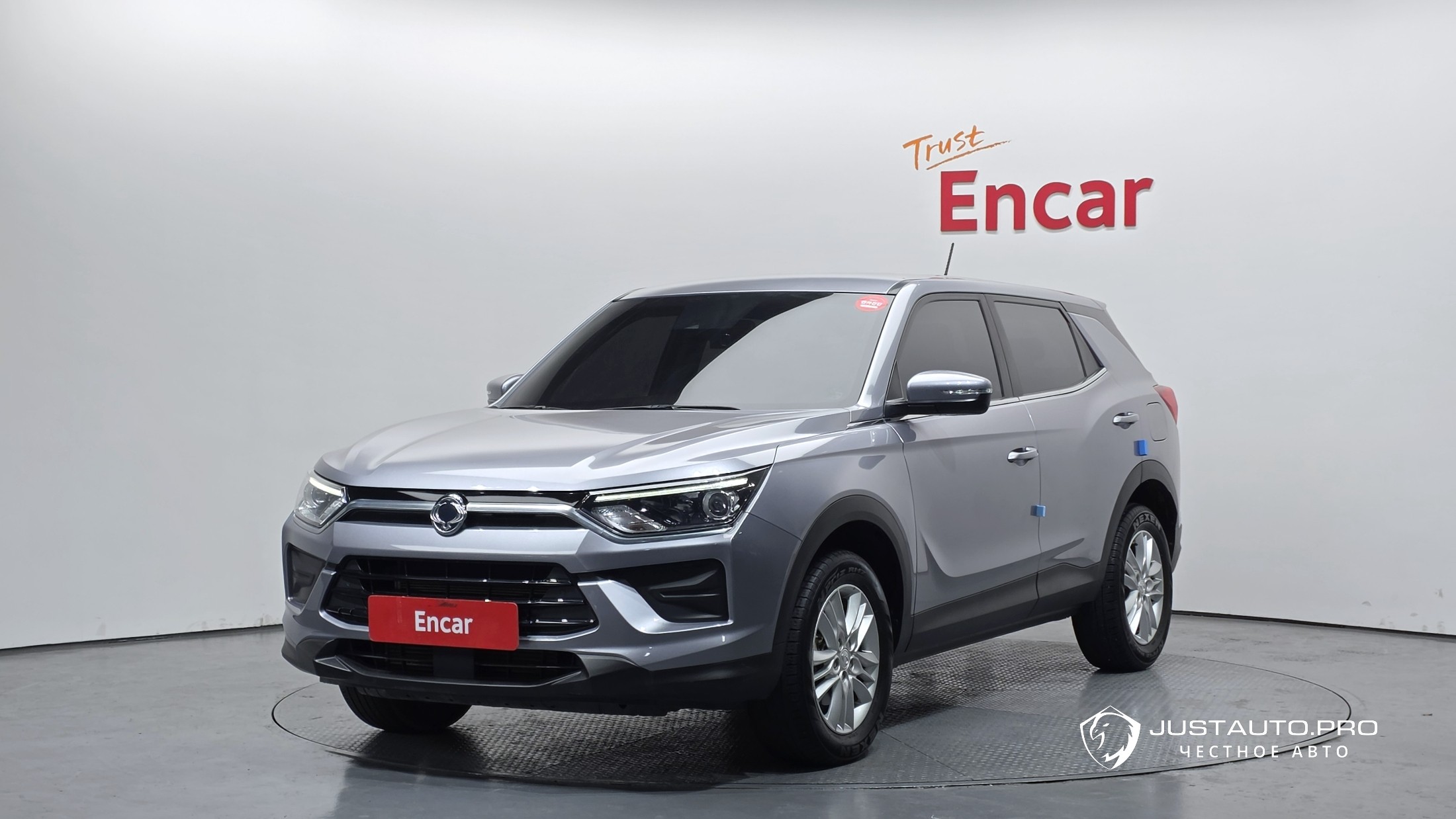 Автомобиль KG_Mobility_Ssangyong KORANDO