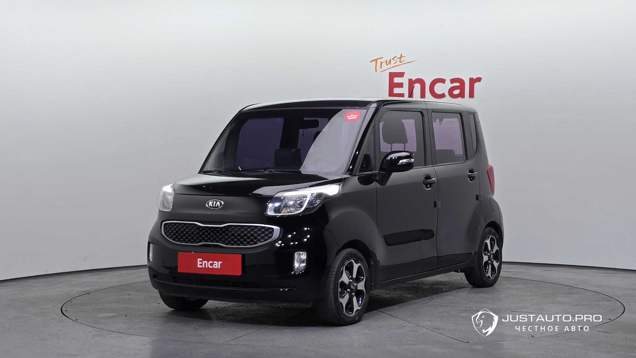 Автомобиль Kia RAY