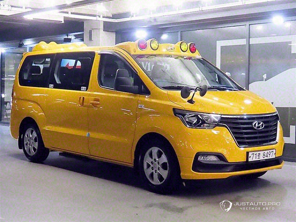 Автомобиль Hyundai Starex