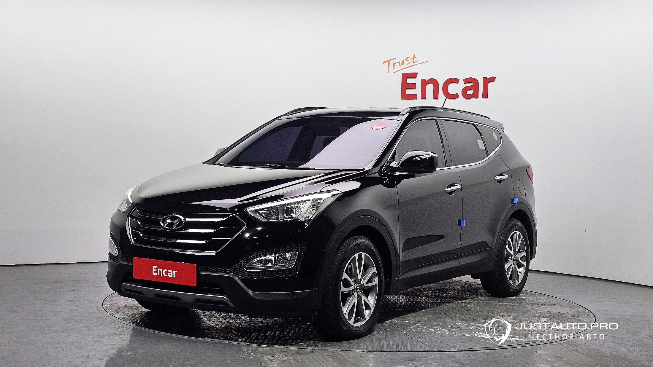 Автомобиль Hyundai Santafe