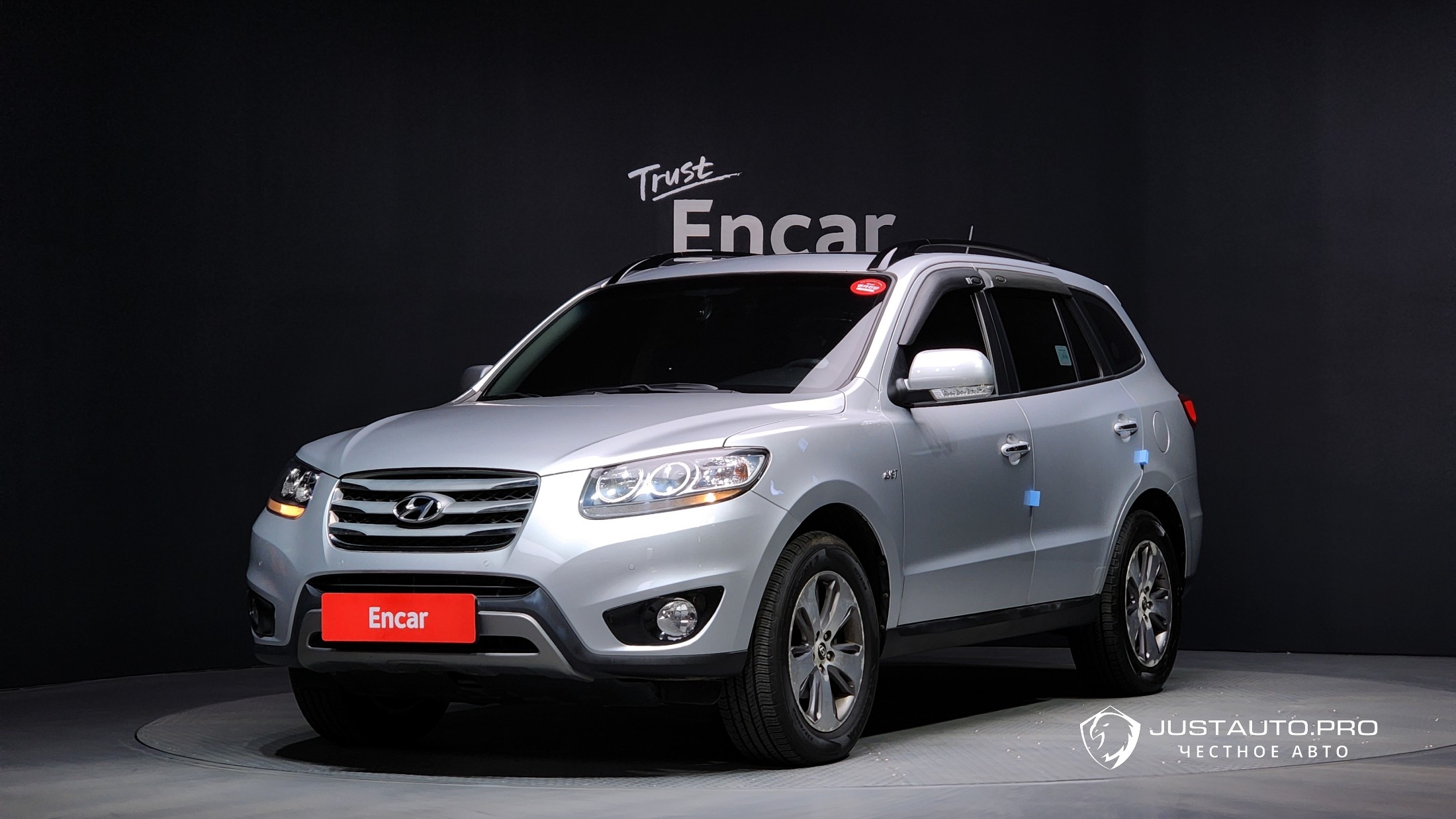 Автомобиль Hyundai Santafe