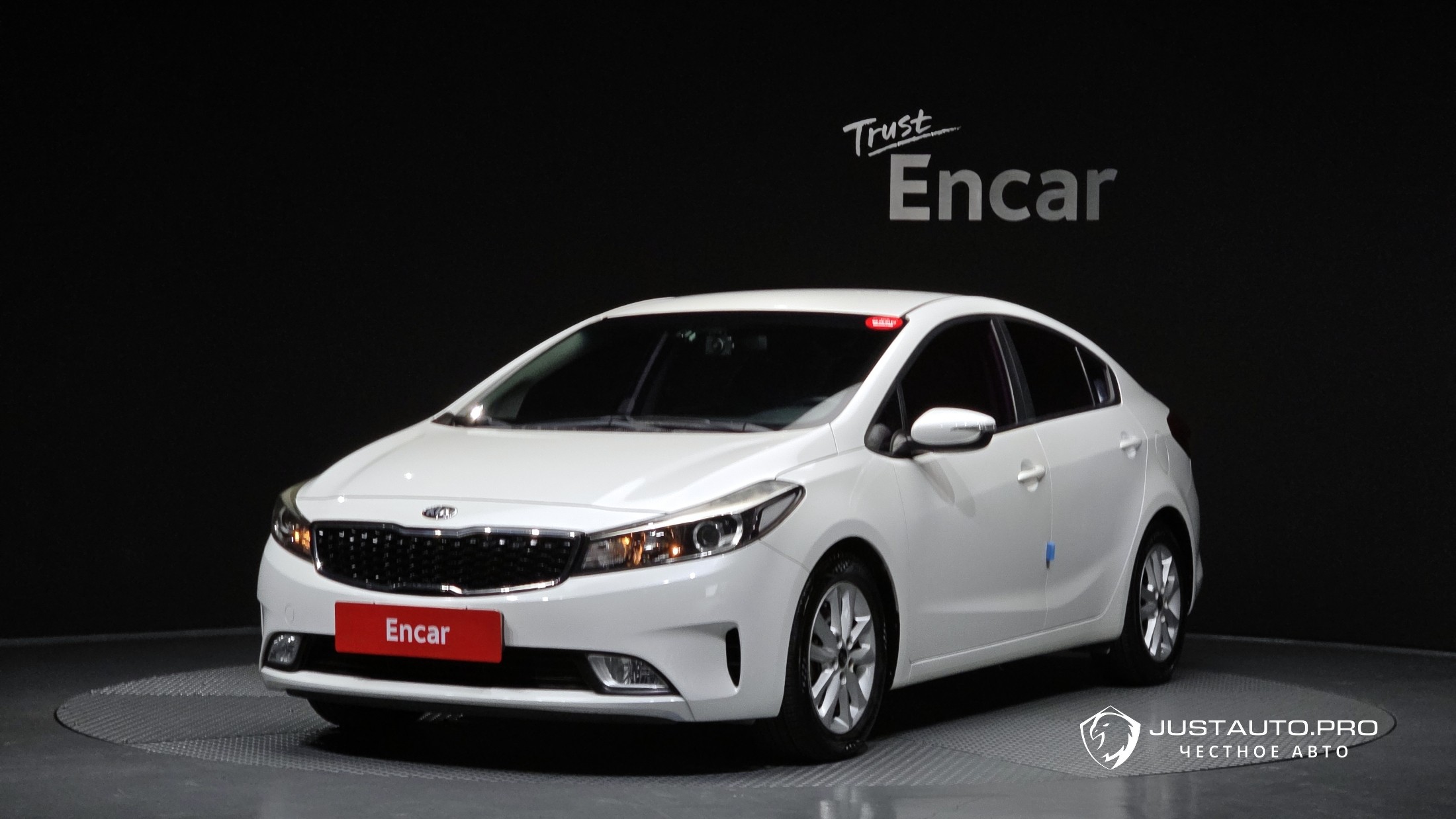 Автомобиль Kia K3