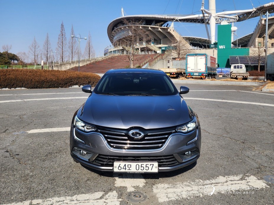 Автомобиль Renault-KoreaSamsung SM6