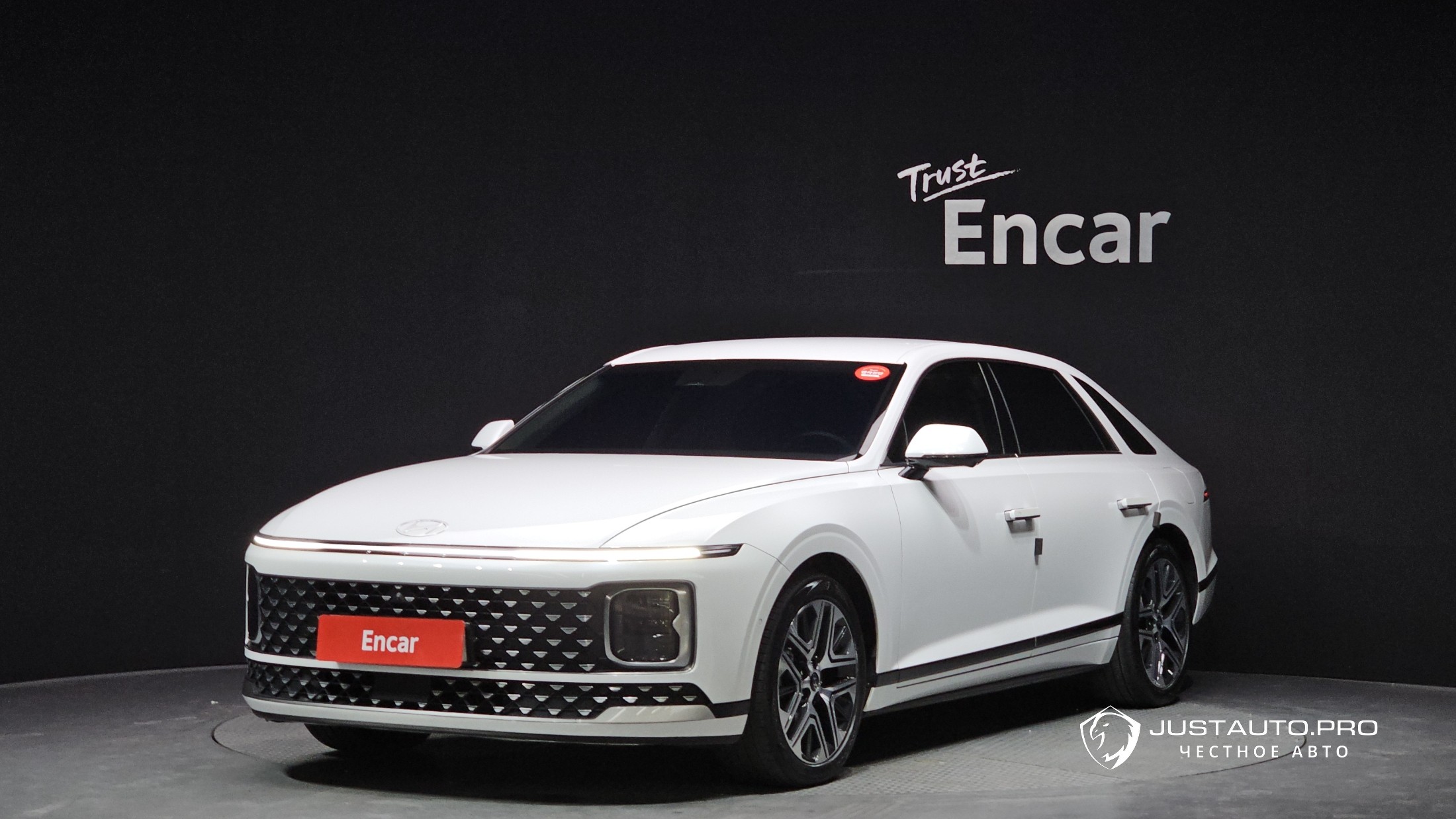 Автомобиль Hyundai Grandeur