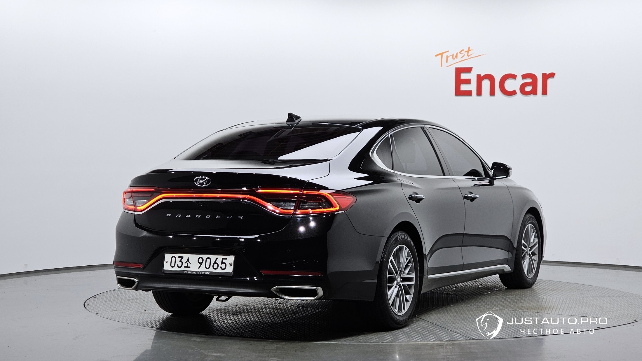 Автомобиль Hyundai Grandeur