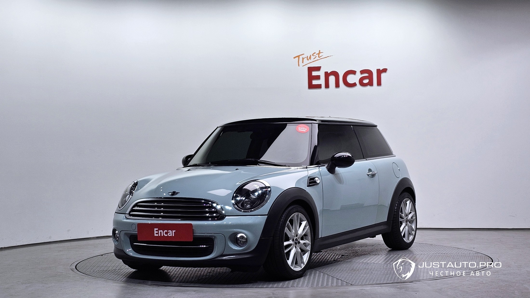 Автомобиль Mini Cooper