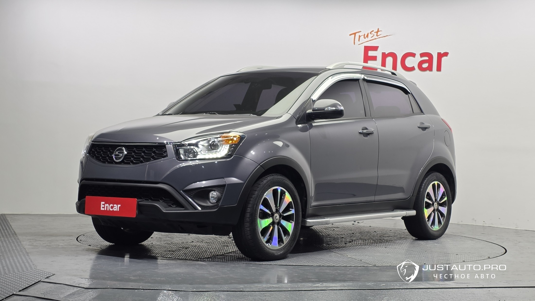 Автомобиль KG_Mobility_Ssangyong KORANDO