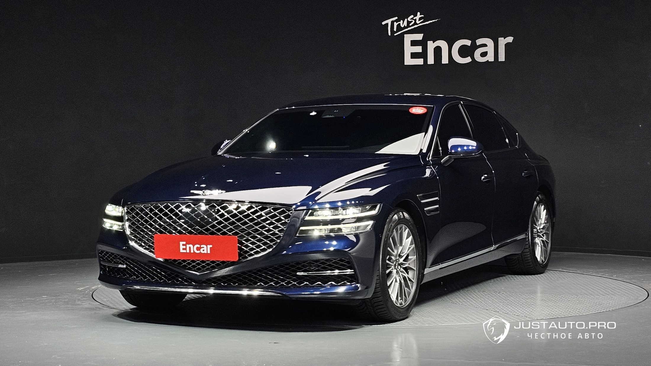 Автомобиль Genesis G80