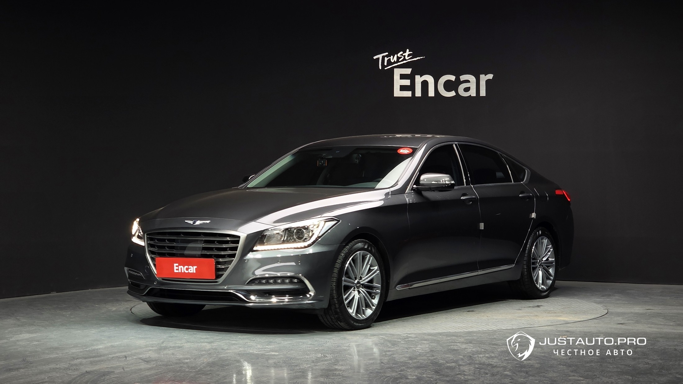 Автомобиль Genesis G80