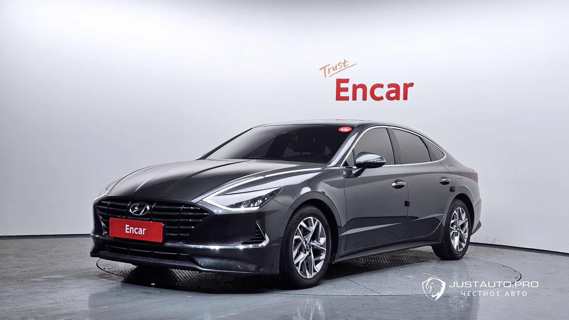 Автомобиль Hyundai Sonata