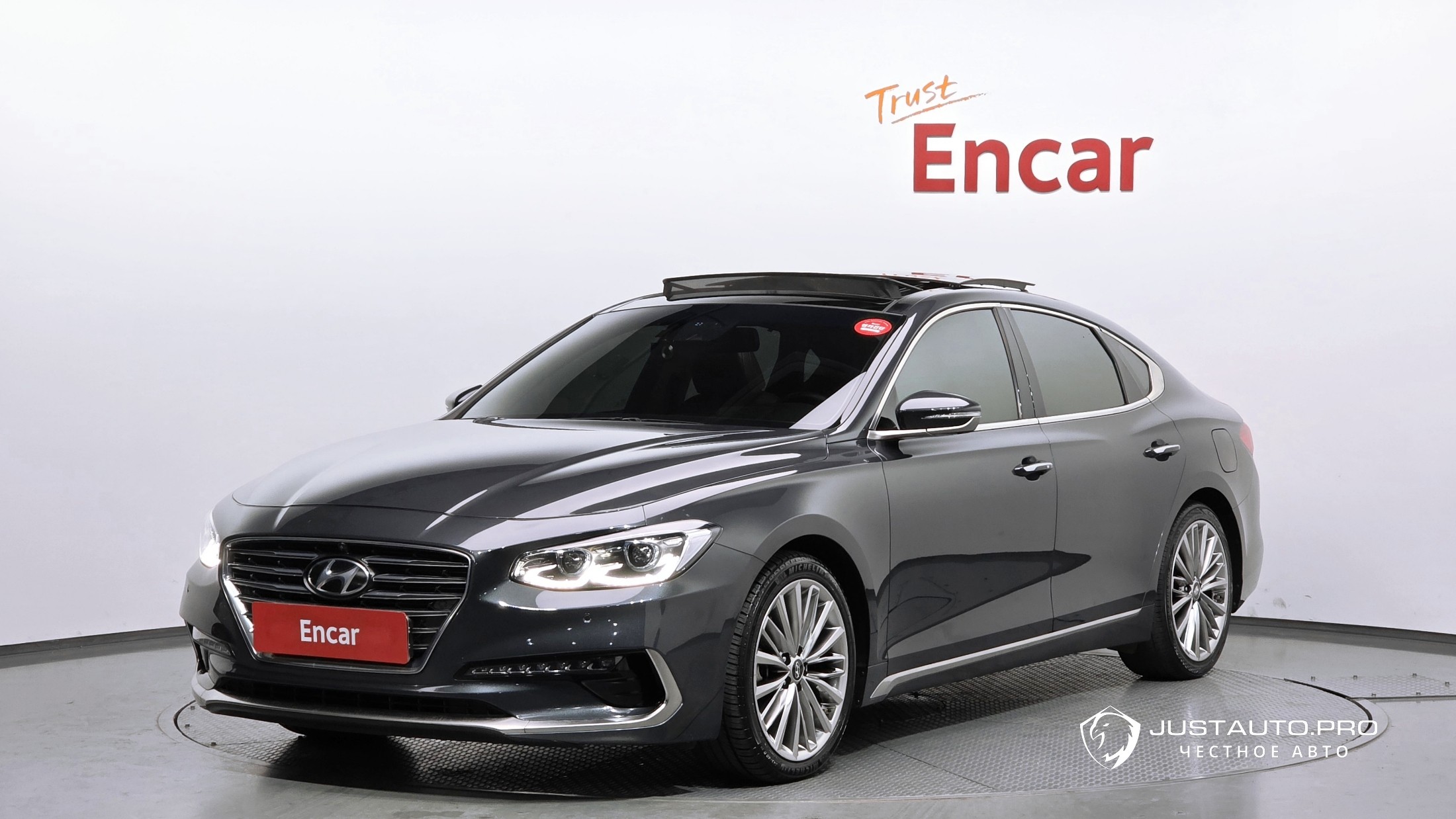 Автомобиль Hyundai Grandeur