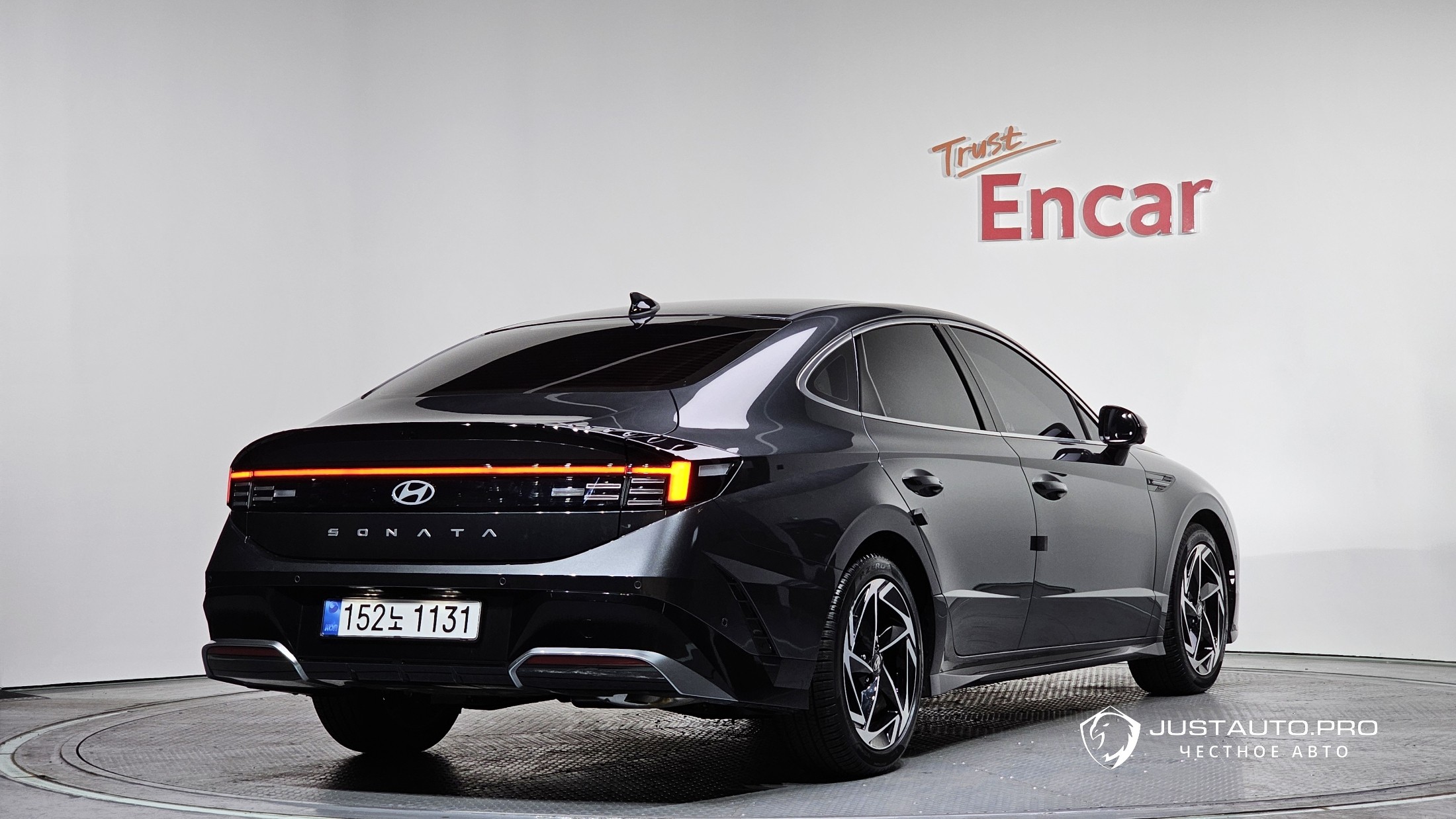 Автомобиль Hyundai Sonata