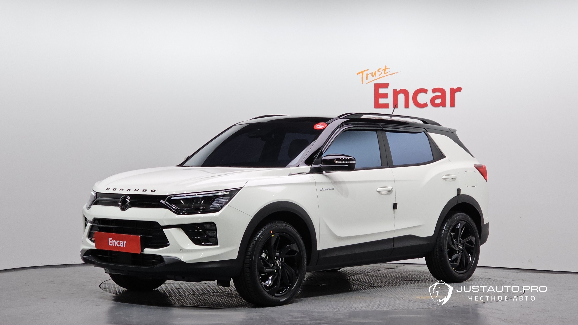 Автомобиль KG_Mobility_Ssangyong KORANDO