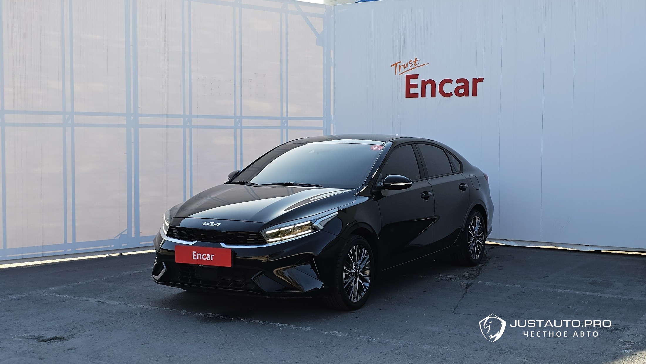 Автомобиль Kia K3