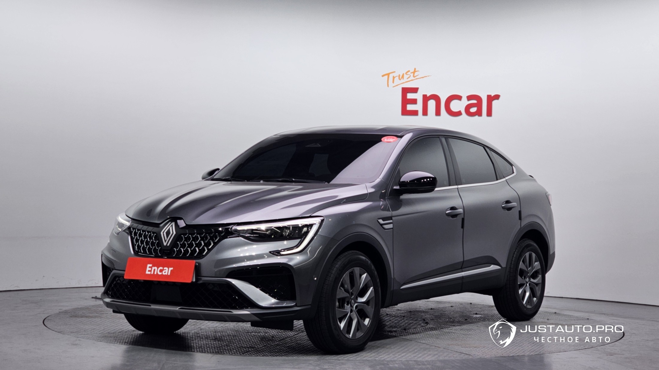 Автомобиль Renault-KoreaSamsung Arkana