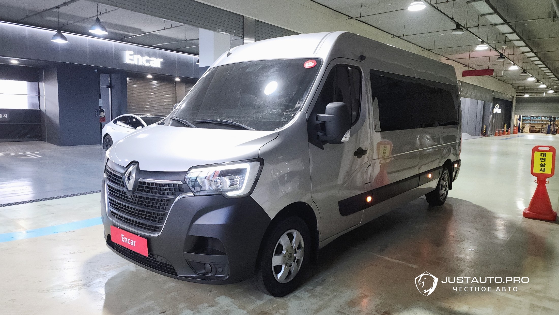 Автомобиль Renault-KoreaSamsung Master