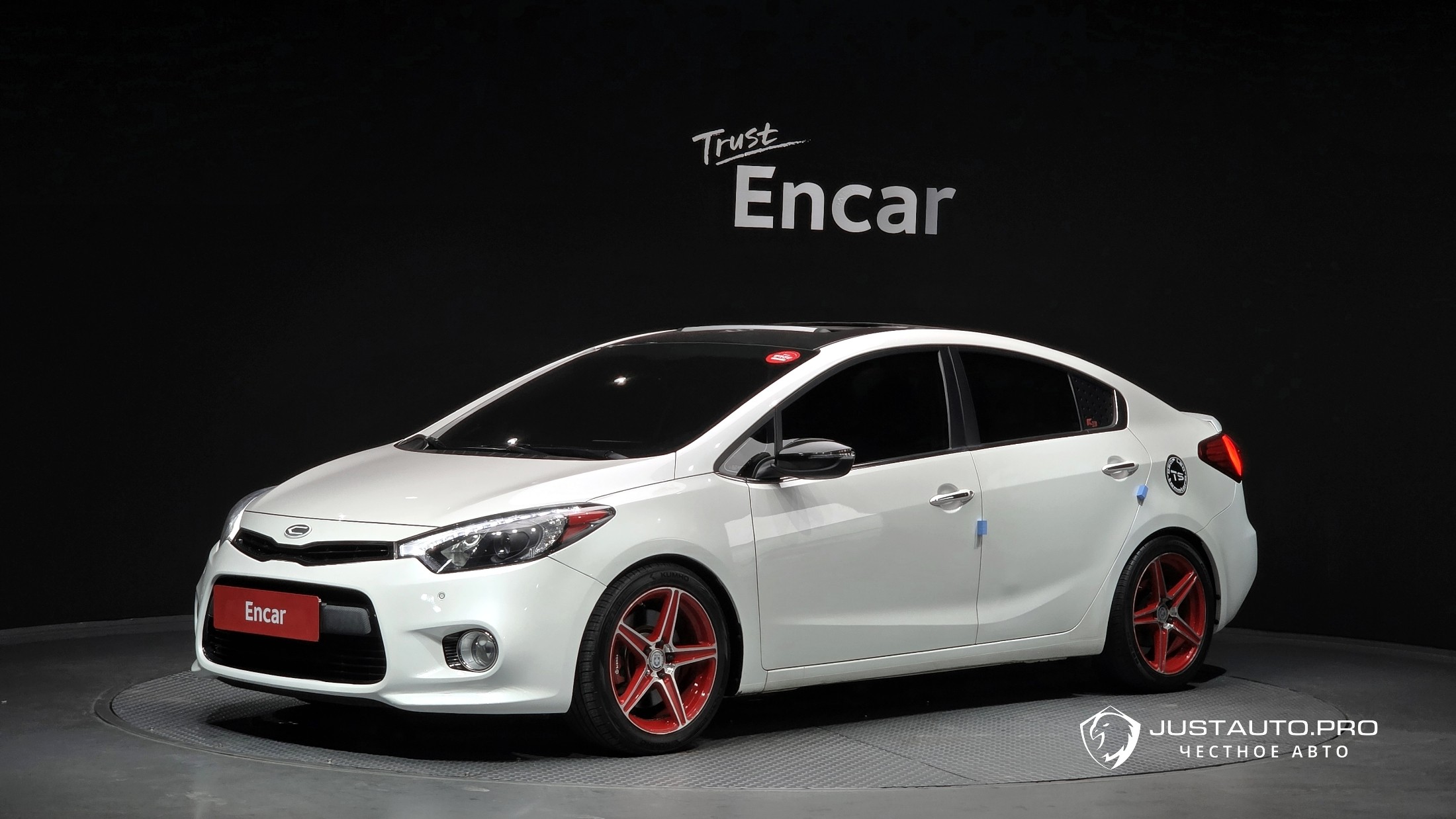 Автомобиль Kia K3