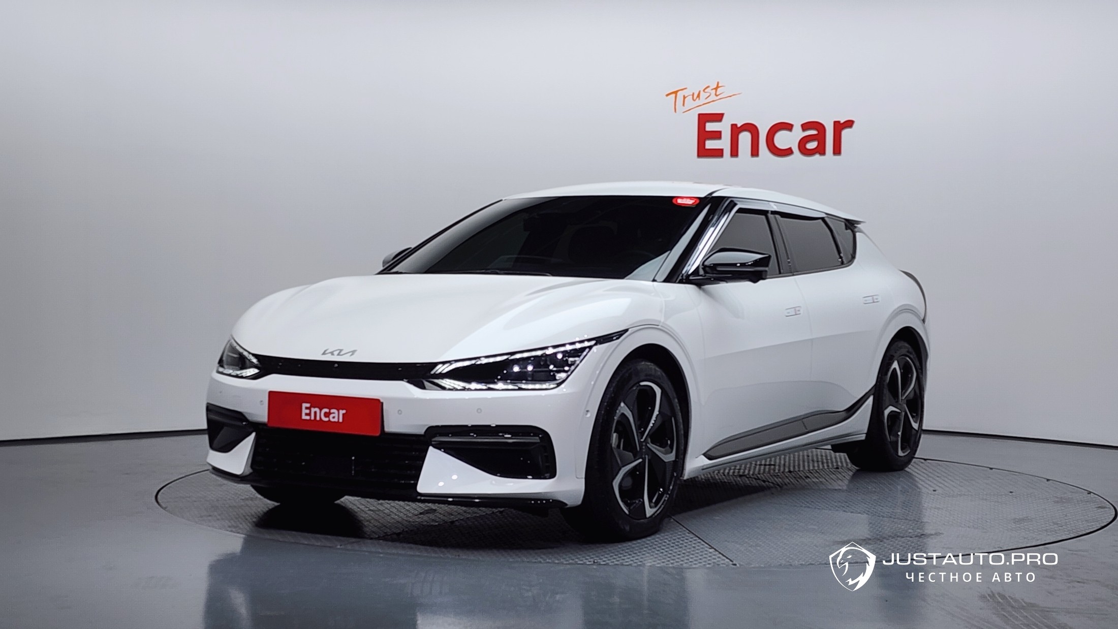 Автомобиль Kia EV6