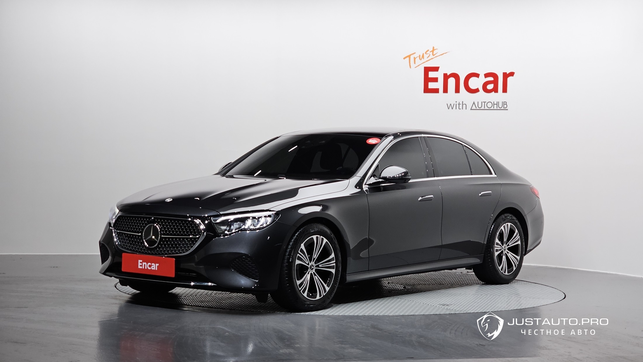 Автомобиль Mercedes-Benz E-Class