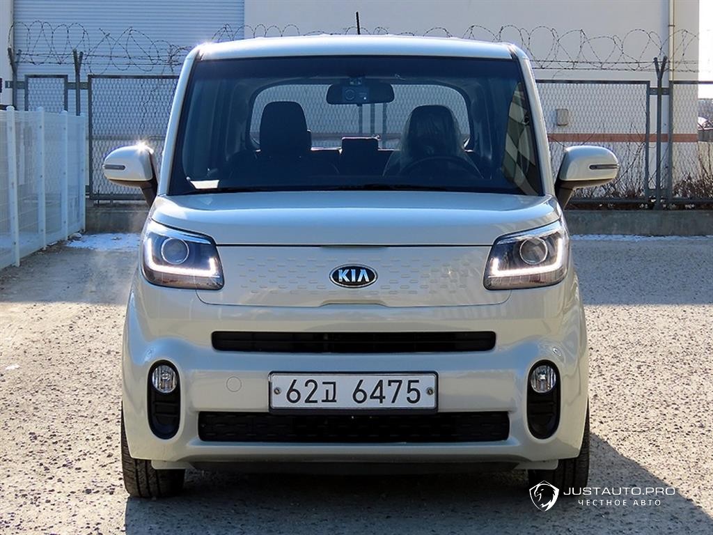 Автомобиль Kia RAY