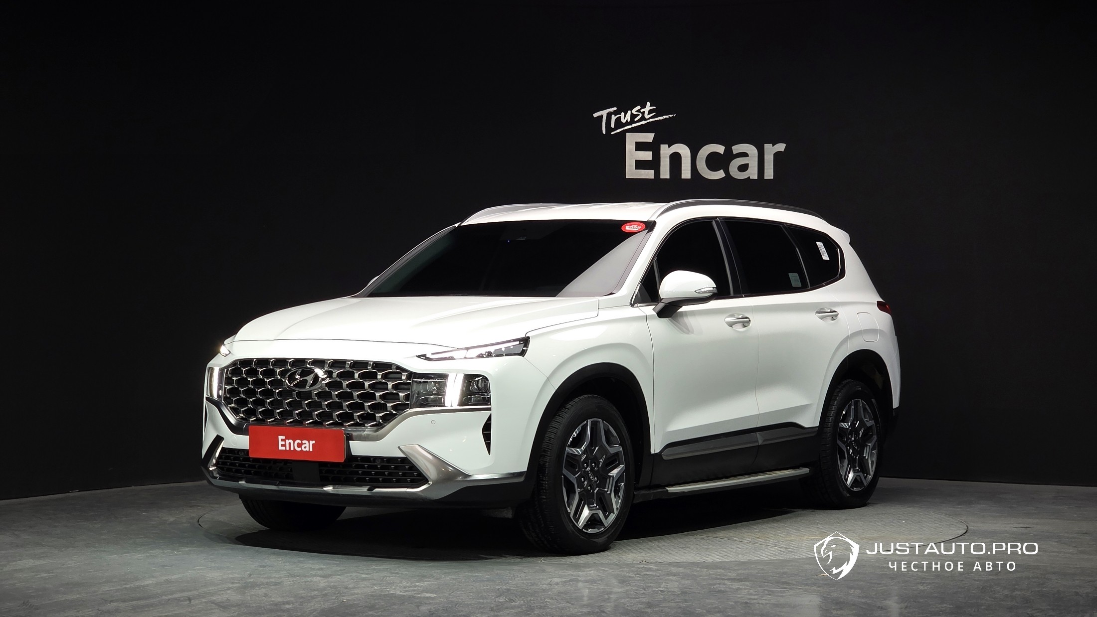 Автомобиль Hyundai Santafe