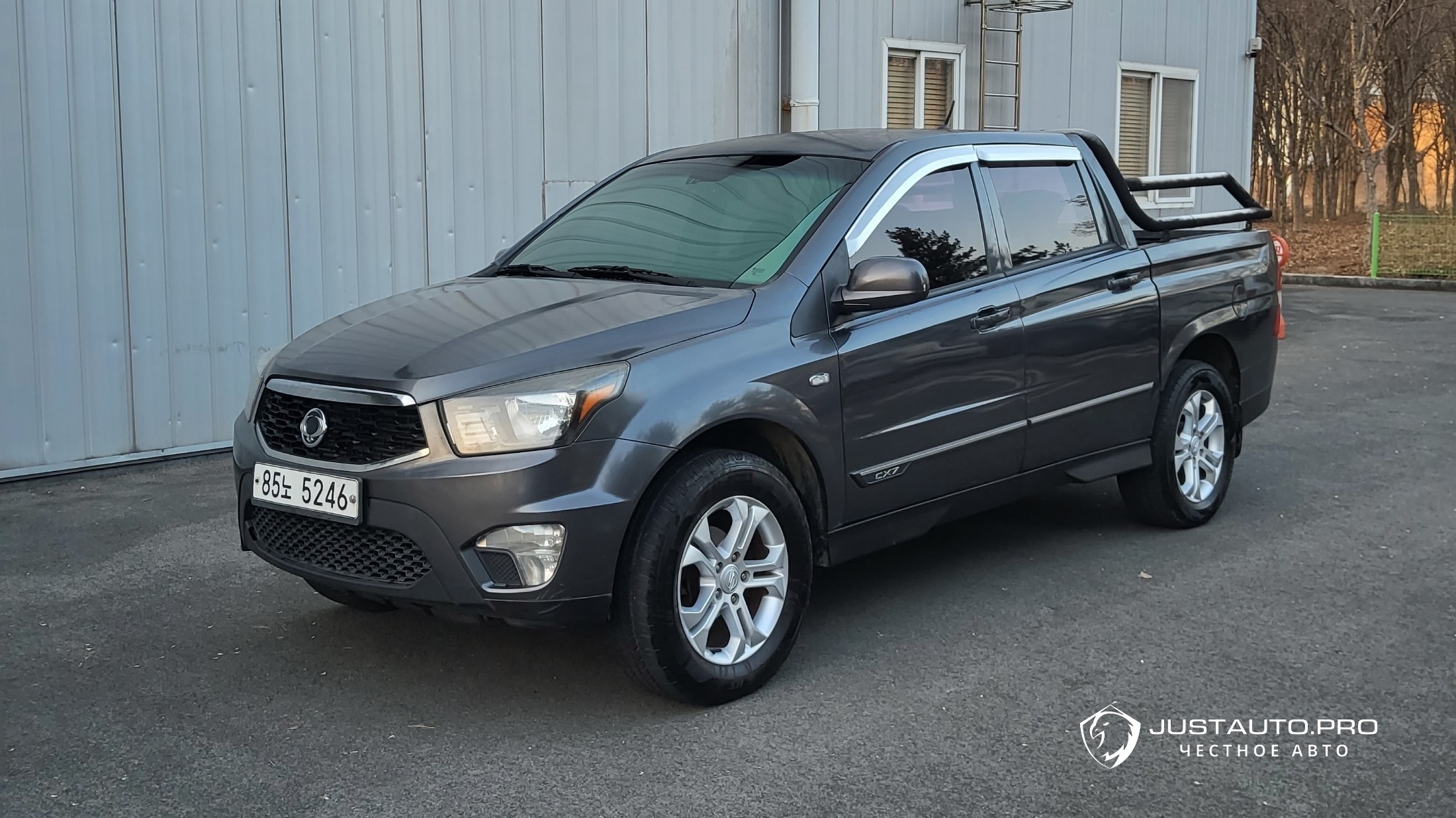 Автомобиль KG_Mobility_Ssangyong KORANDO