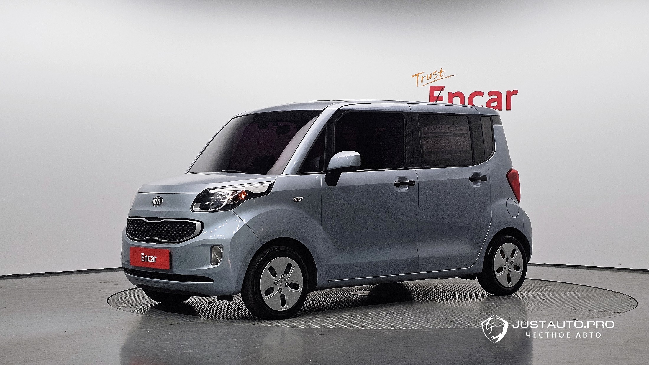 Автомобиль Kia RAY