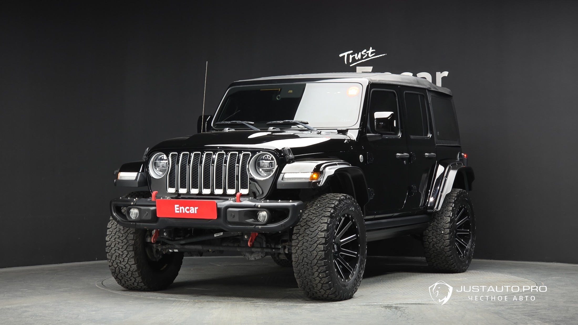 Автомобиль Jeep Wrangler