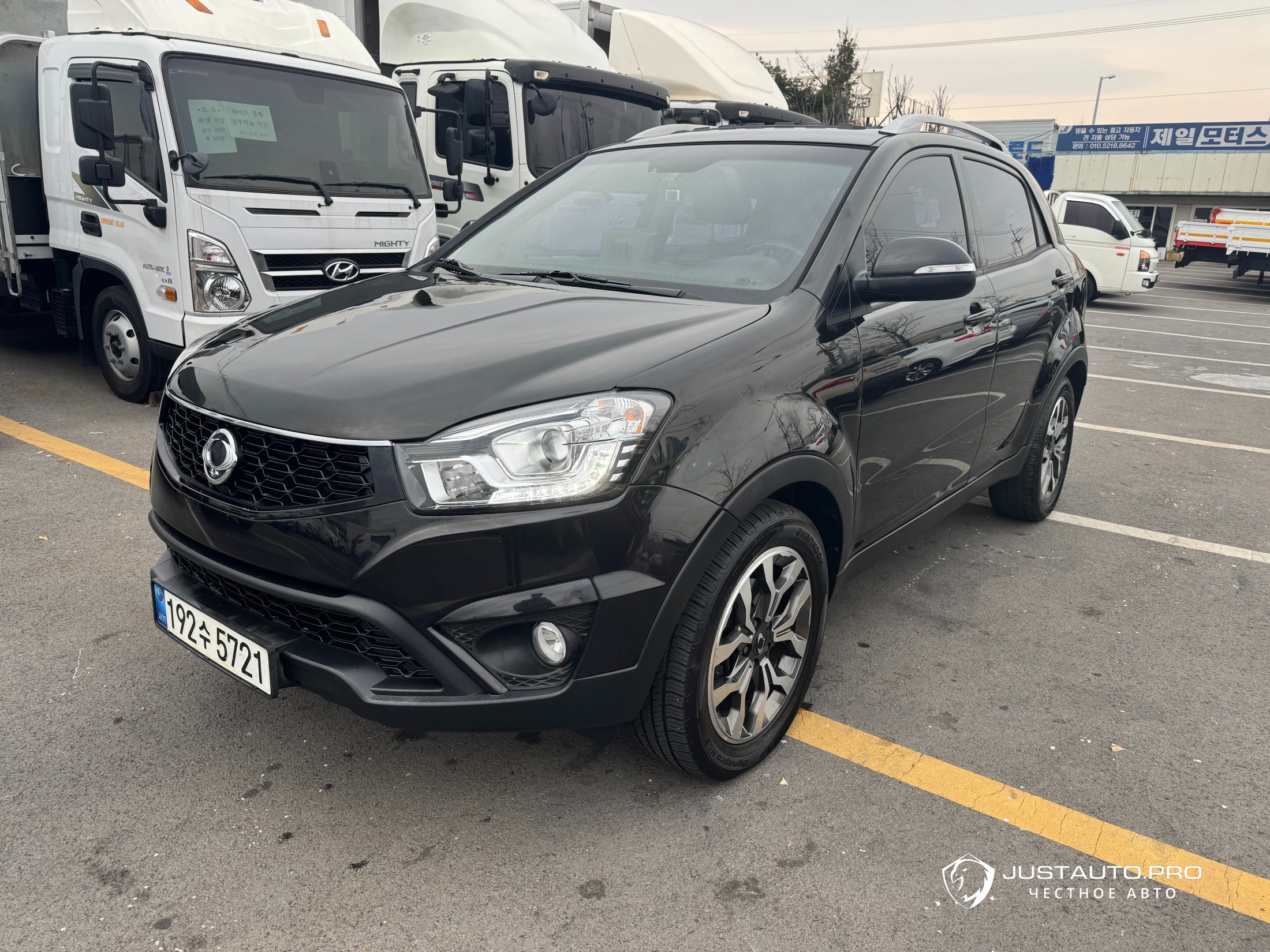 Автомобиль KG_Mobility_Ssangyong KORANDO