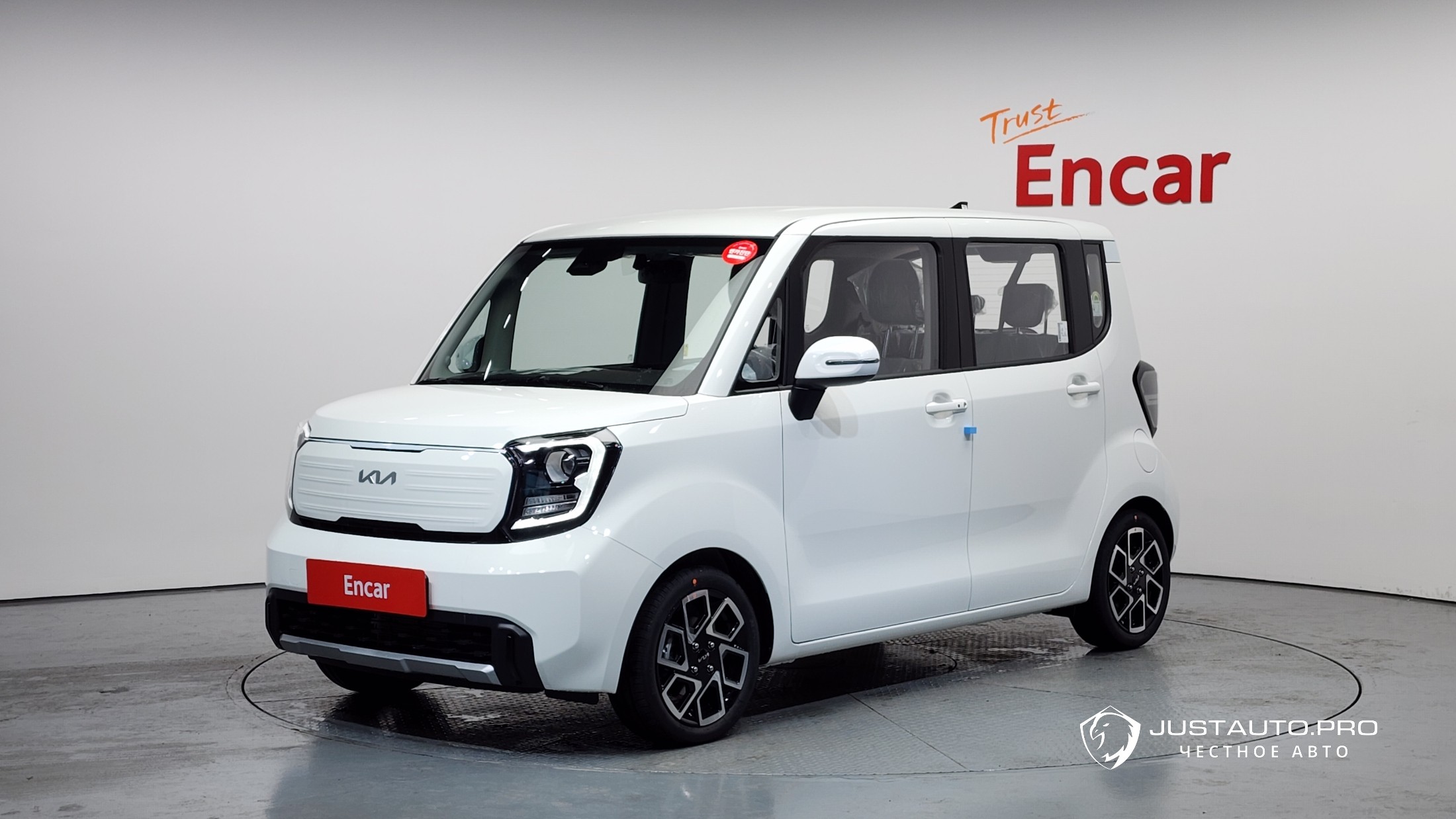 Автомобиль Kia RAY