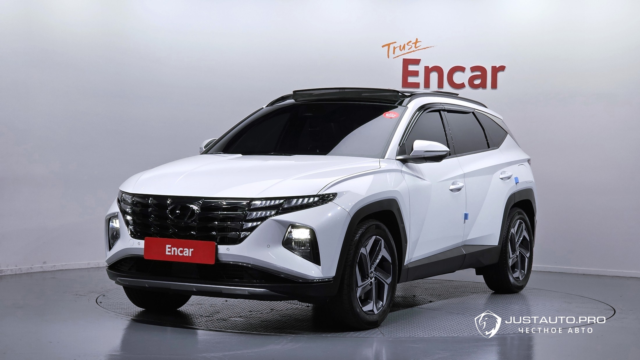 Автомобиль Hyundai Tucson