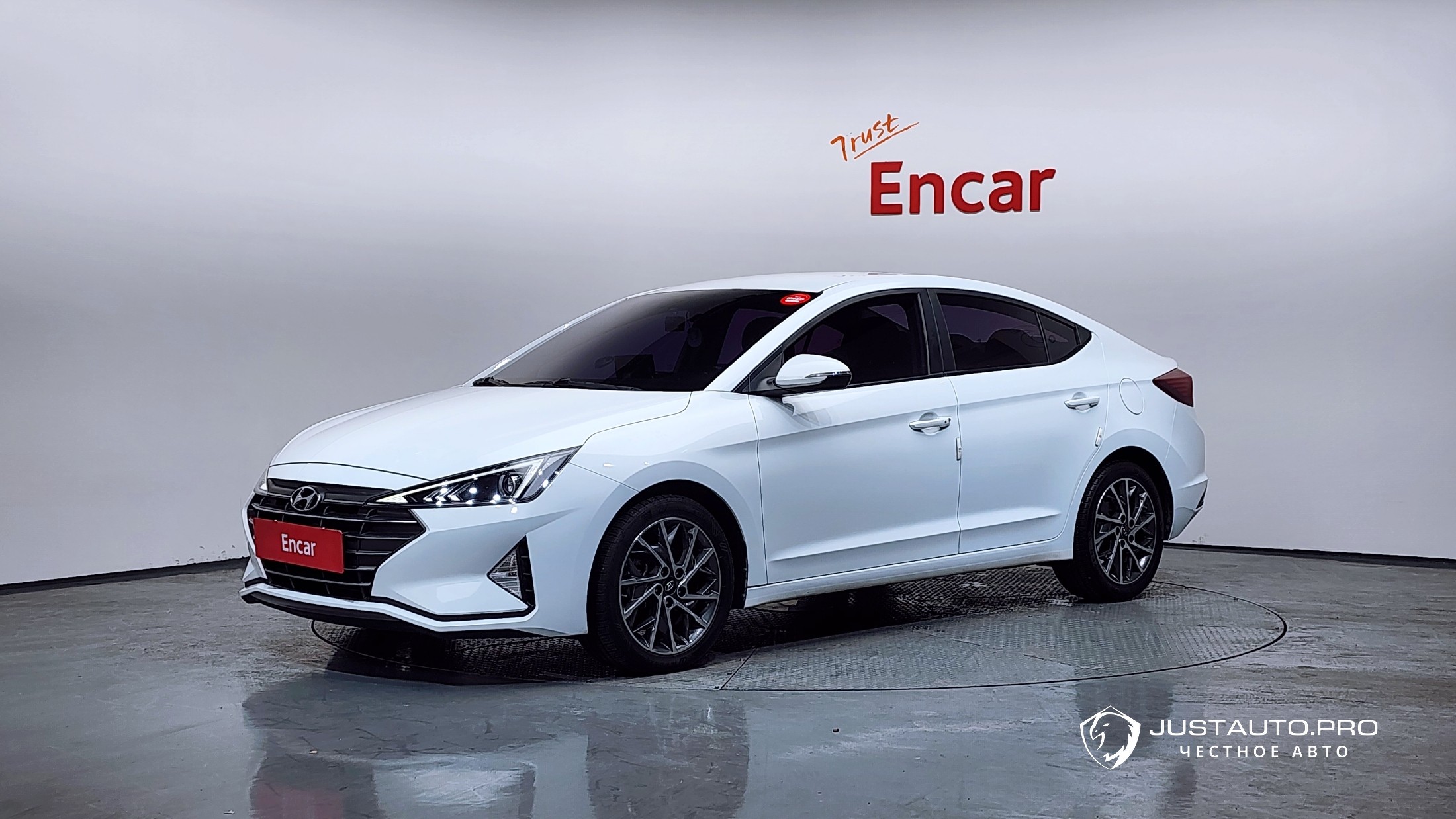 Автомобиль Hyundai AVANTE